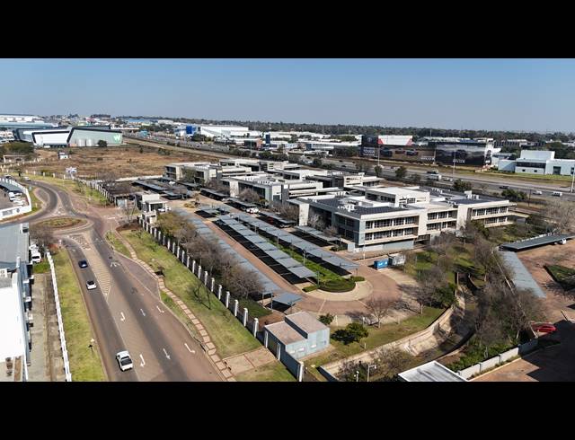 247.70M² OFFICE TO LET IN ECO PARK ESTATE